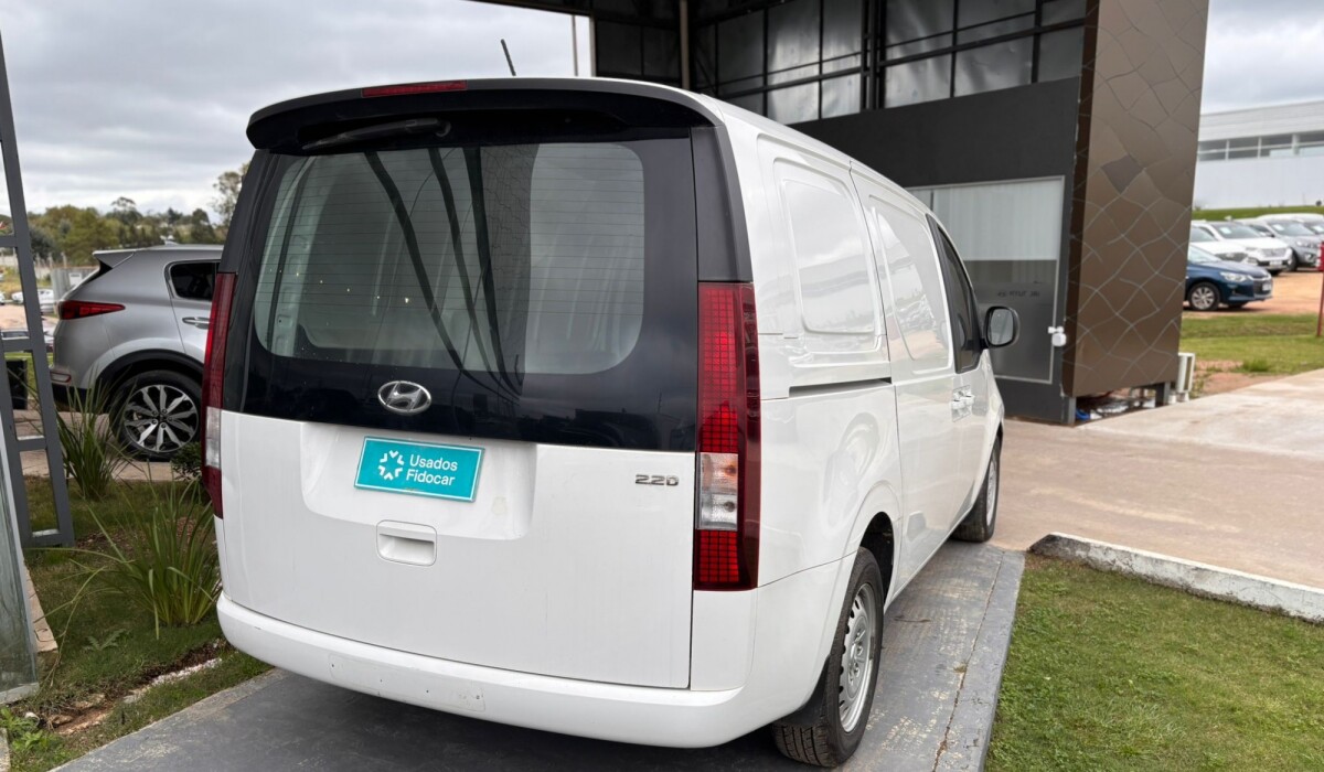 Hyundai Staria 2.2 Diesel Furgon - 2024 Hyundai Staria 2.2 Diesel Furgon - 2024