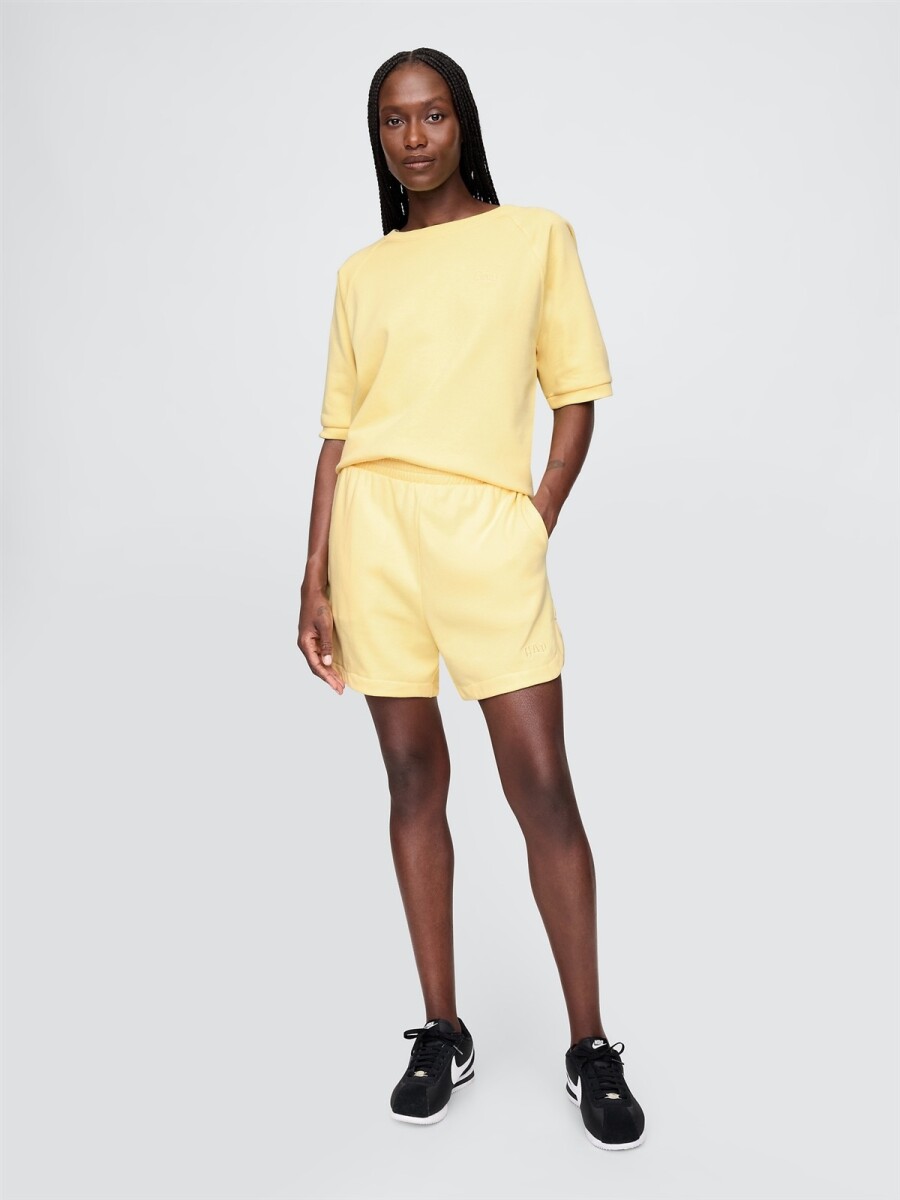 Short Sin Felpa Logo Gap Mujer - Pale Banana 12-0824Tcx 