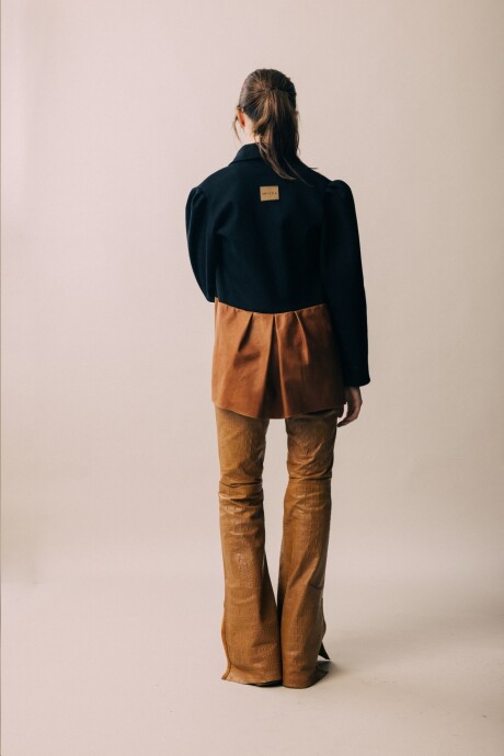 Blazer Office Lana Negro Y Camel