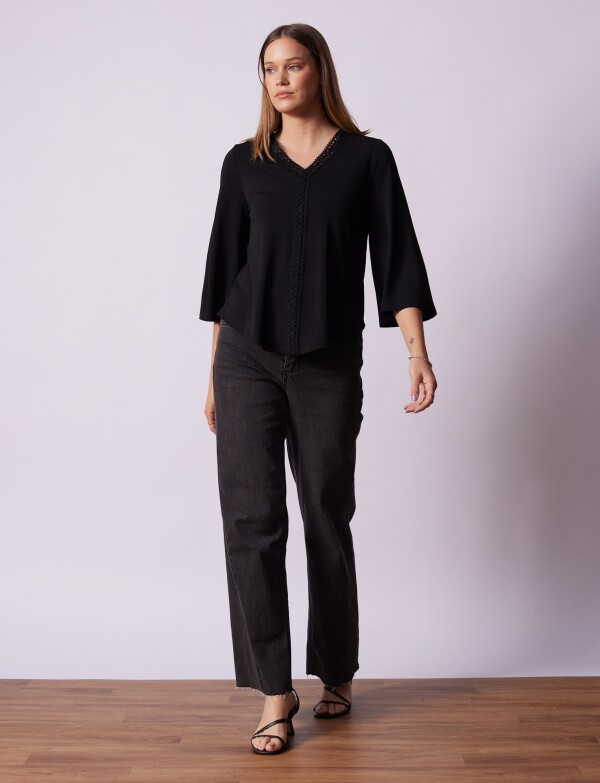 Blusa Crochet NEGRO