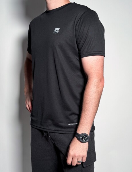 Remera deportiva DRY+ Renzo Negro