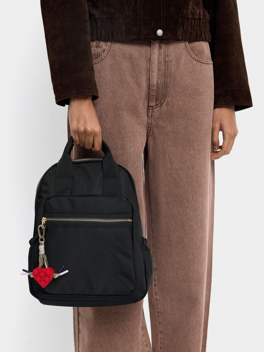 Mochila De Nylon Con Colgante De Corazón negro