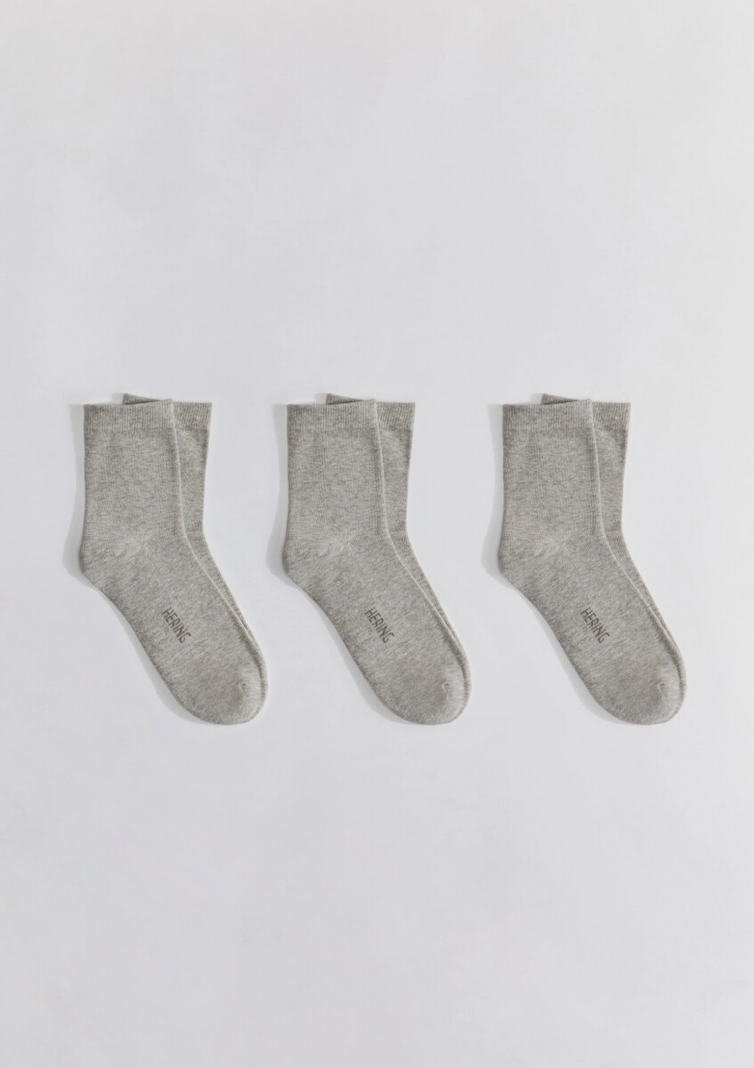 KIT DE 3 PARES DE MEDIAS CAÑO MEDIO - GRIS 