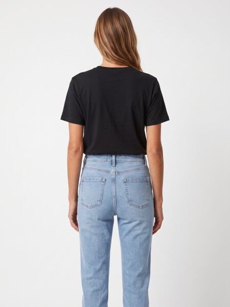 REMERA DENA VARIANTE 4