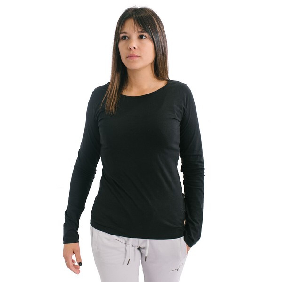 Remera Muvem Basica Donna de Mujer - WMU21005 - Negro 