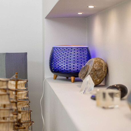 Difusor vaporizador de aceites esenciales con tapa de madera Negro