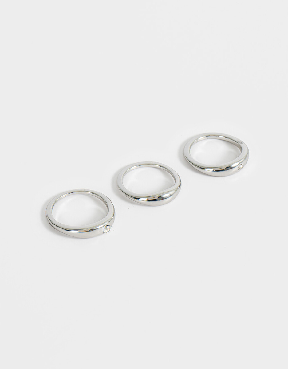 Set De Anillos Plateados Con Strass 