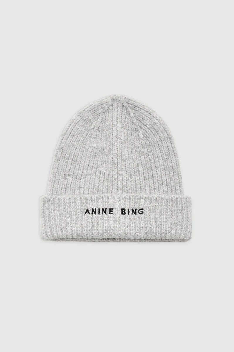 BEANIE ELIA 