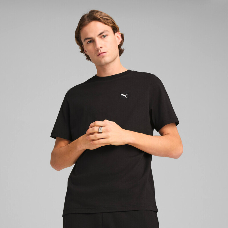Remera Essentials Elevated Tee de Hombre Negro