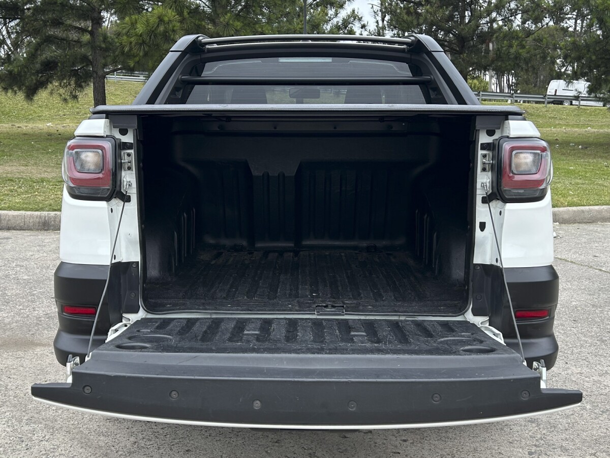 Fiat Strada Volcano EXCELENTE ESTADO! | Permuta / Financia Fiat Strada Volcano EXCELENTE ESTADO! | Permuta / Financia