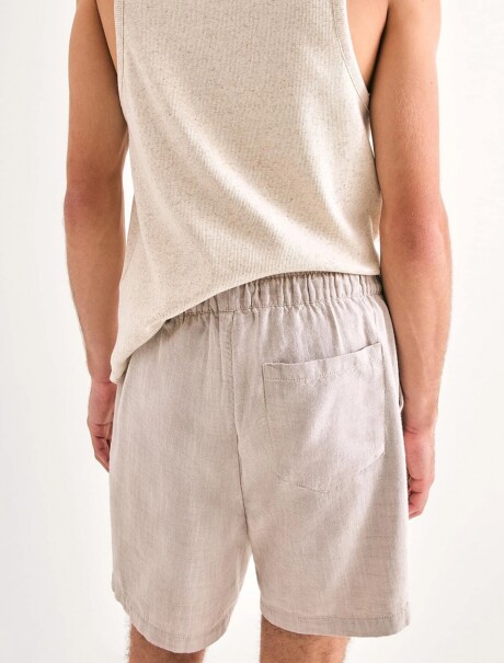 BERMUDA EN TELA TEXTURIZADA BEIGE