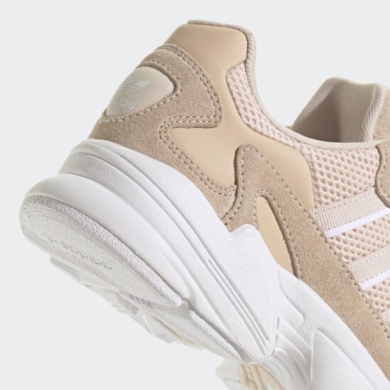 Championes Adidas Falcon Rosado