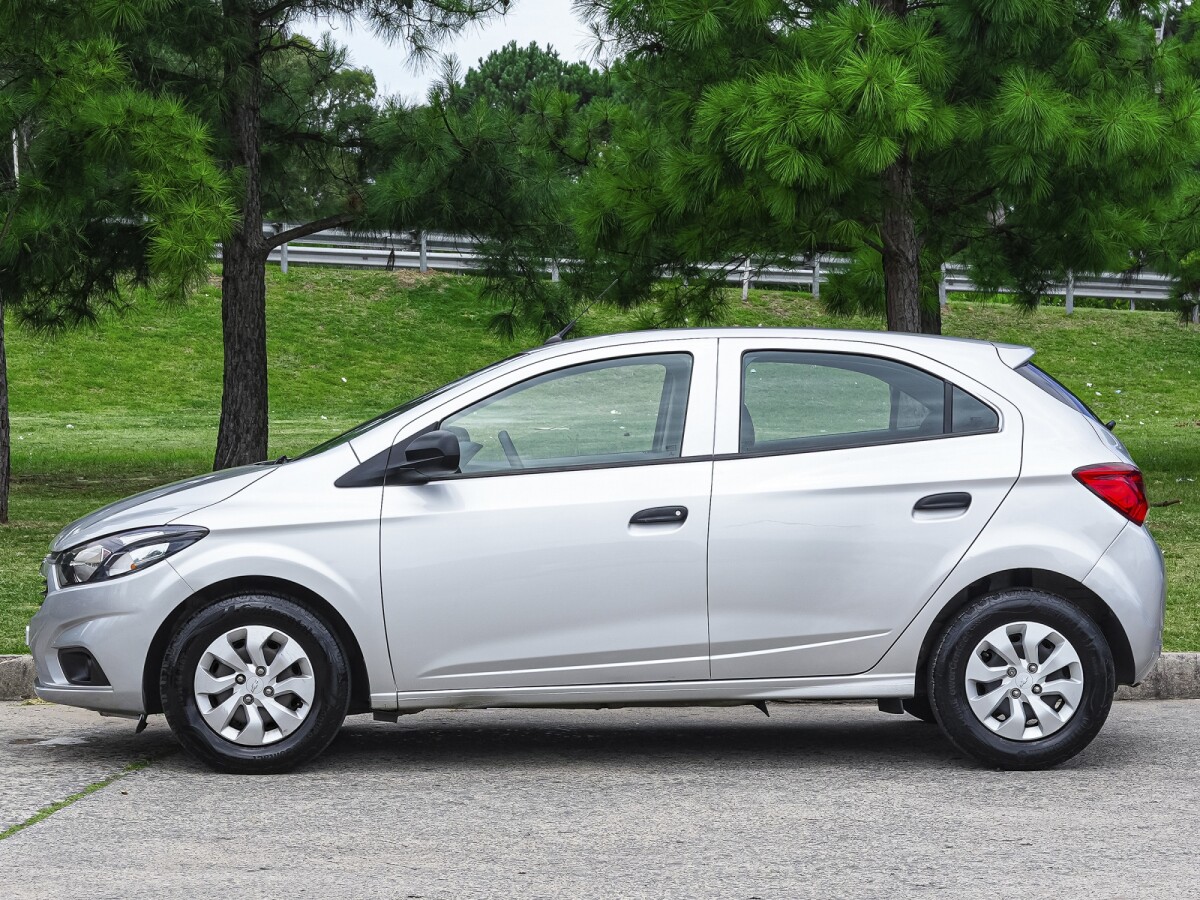 Chevrolet Joy 1.0 Extra Full | Permuta / Financia Chevrolet Joy 1.0 Extra Full | Permuta / Financia