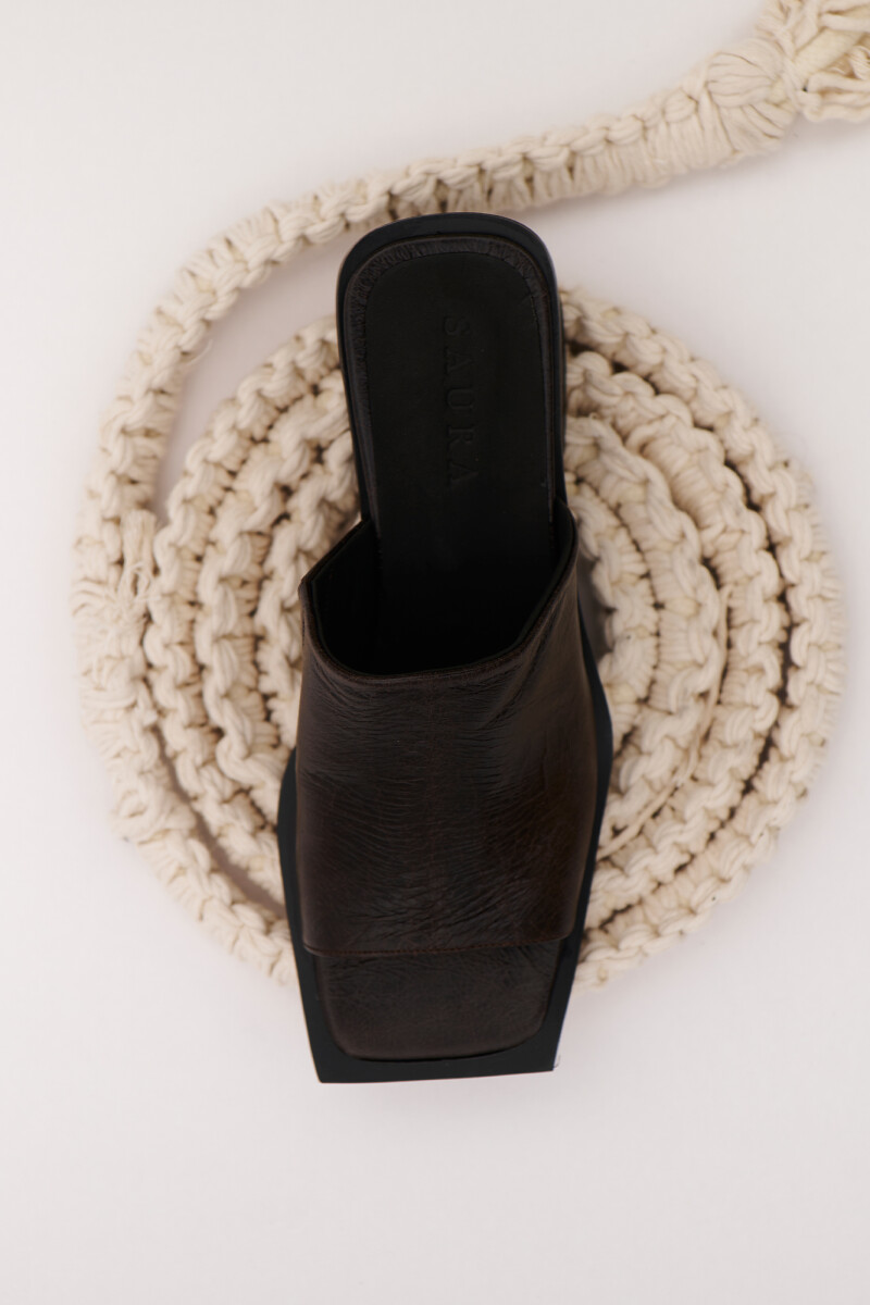 Sandalia Clover Chocolate