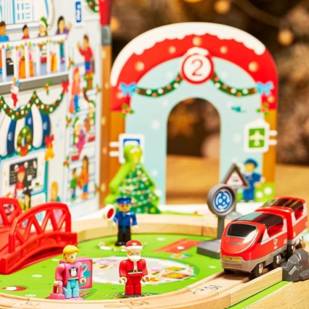Pista madera Estación de Tren Calendario de Adviento Hape Pista madera Estación de Tren Calendario de Adviento Hape
