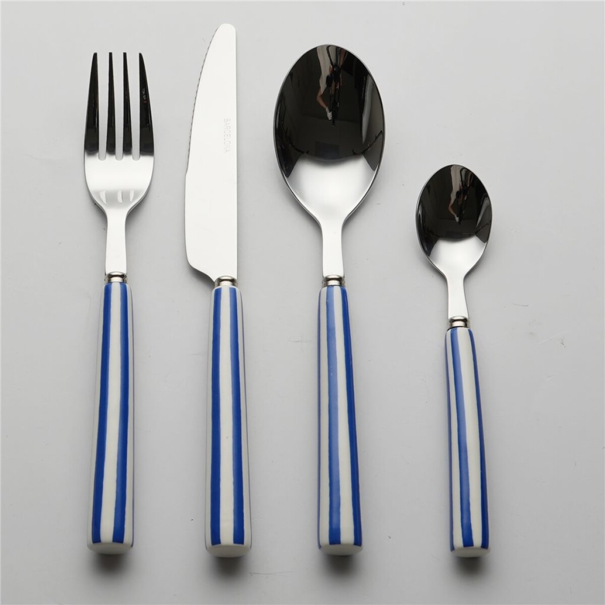 SET 24 PIEZAS CUBIERTOS MANGO RAYAS AZUL "BARCELONA" 