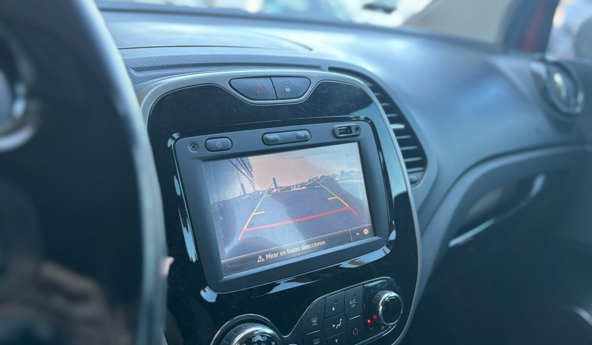 Renault Captur MT Expression - 2016 Renault Captur MT Expression - 2016