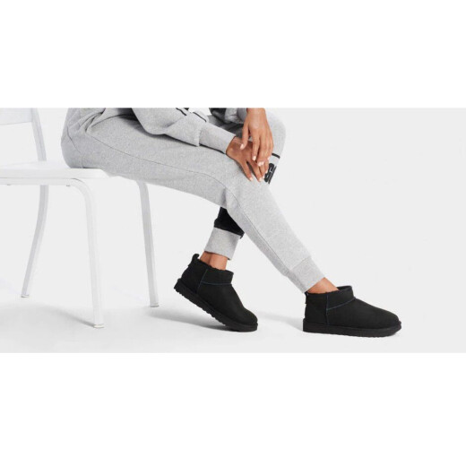 Botas UGG Classic Ultra Mini Negro Botas UGG Classic Ultra Mini Negro