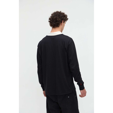 Remera polo Nicky Negro
