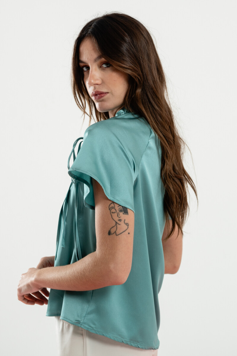 BLUSA EMILY VERDE AGUA