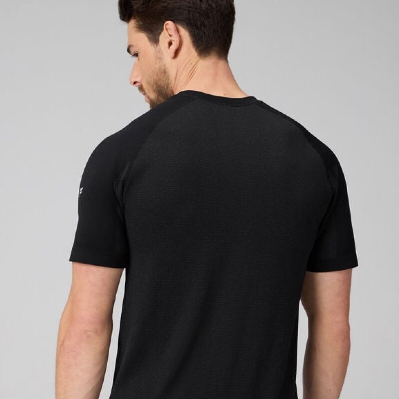 Remera Fabletics The Training Day Negro
