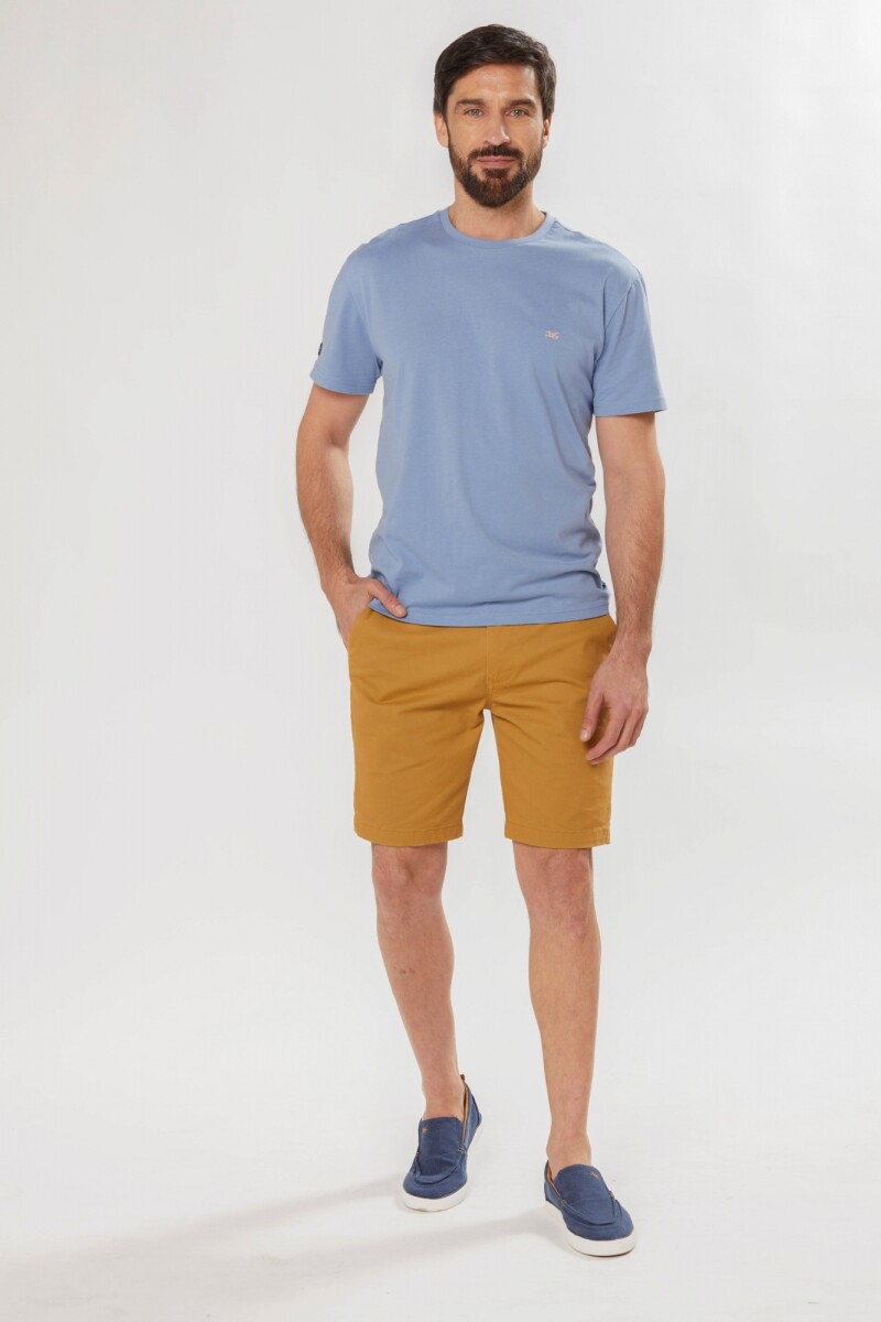 BERMUDA CLÁSICA CON SPANDEX - Mostaza 
