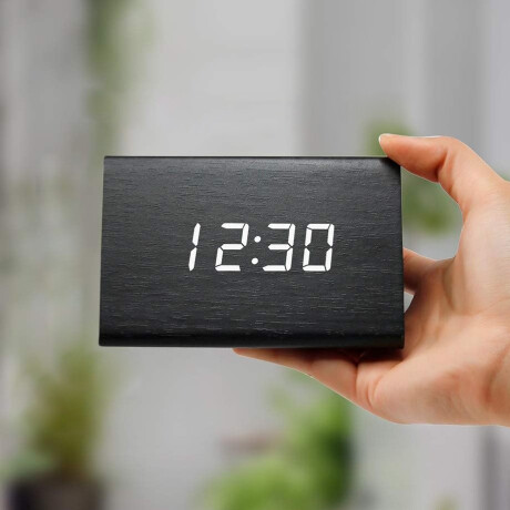 Reloj Despertador Piramidal Reloj Despertador Piramidal