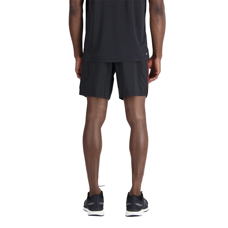 Short New Balance Accelerate 7 Inch Negro