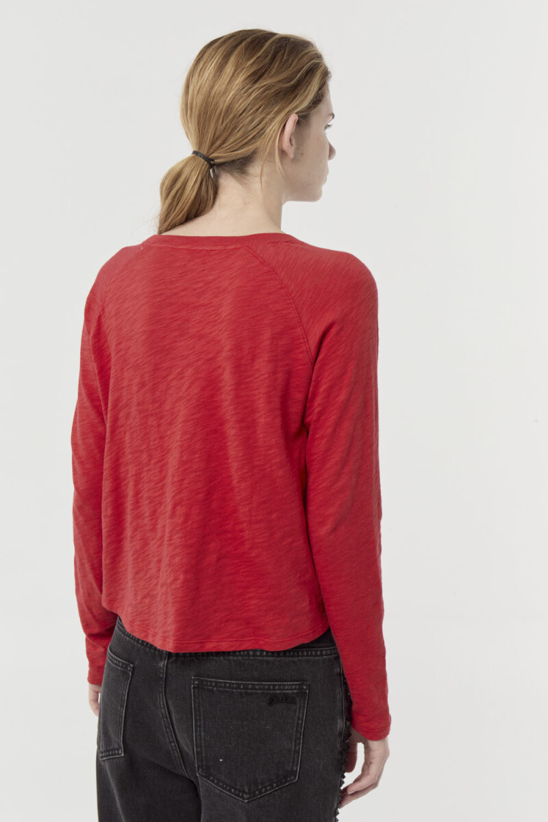 REMERA BUTCH Rojo