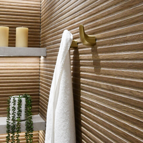 PERCHA EPUYEN PARA BAÑO LINEA EPUYEN COLOR ORO CEPILLADO DORADO-BRUSHED GOLD