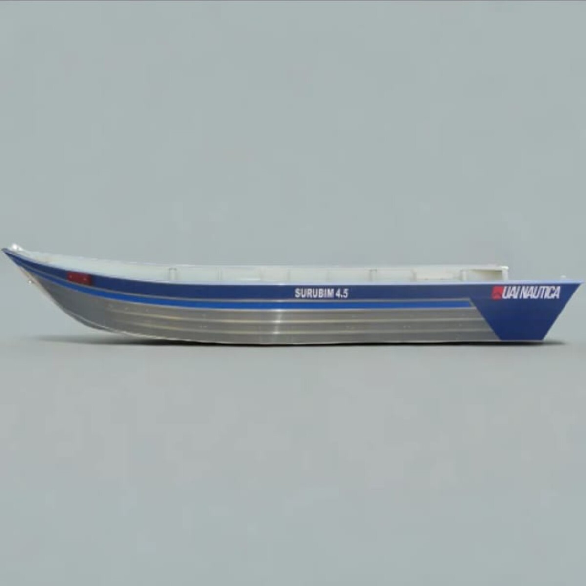 Bote Uai Surubim 450 