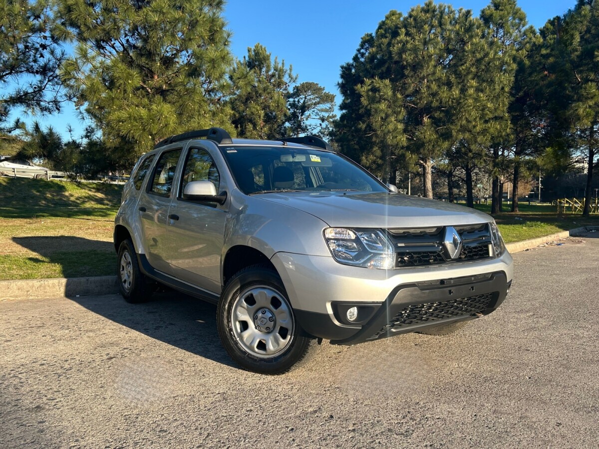 Renault Duster 2017 EXCELENTE ESTADO! | Permuta / Financia Renault Duster 2017 EXCELENTE ESTADO! | Permuta / Financia