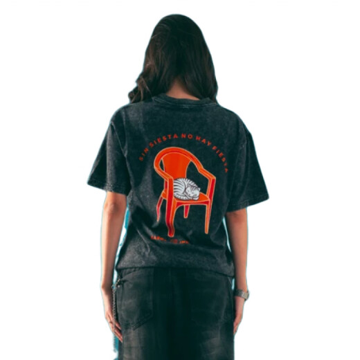 Remera Kaboa No Siesta No Fiesta - Negro Remera Kaboa No Siesta No Fiesta - Negro