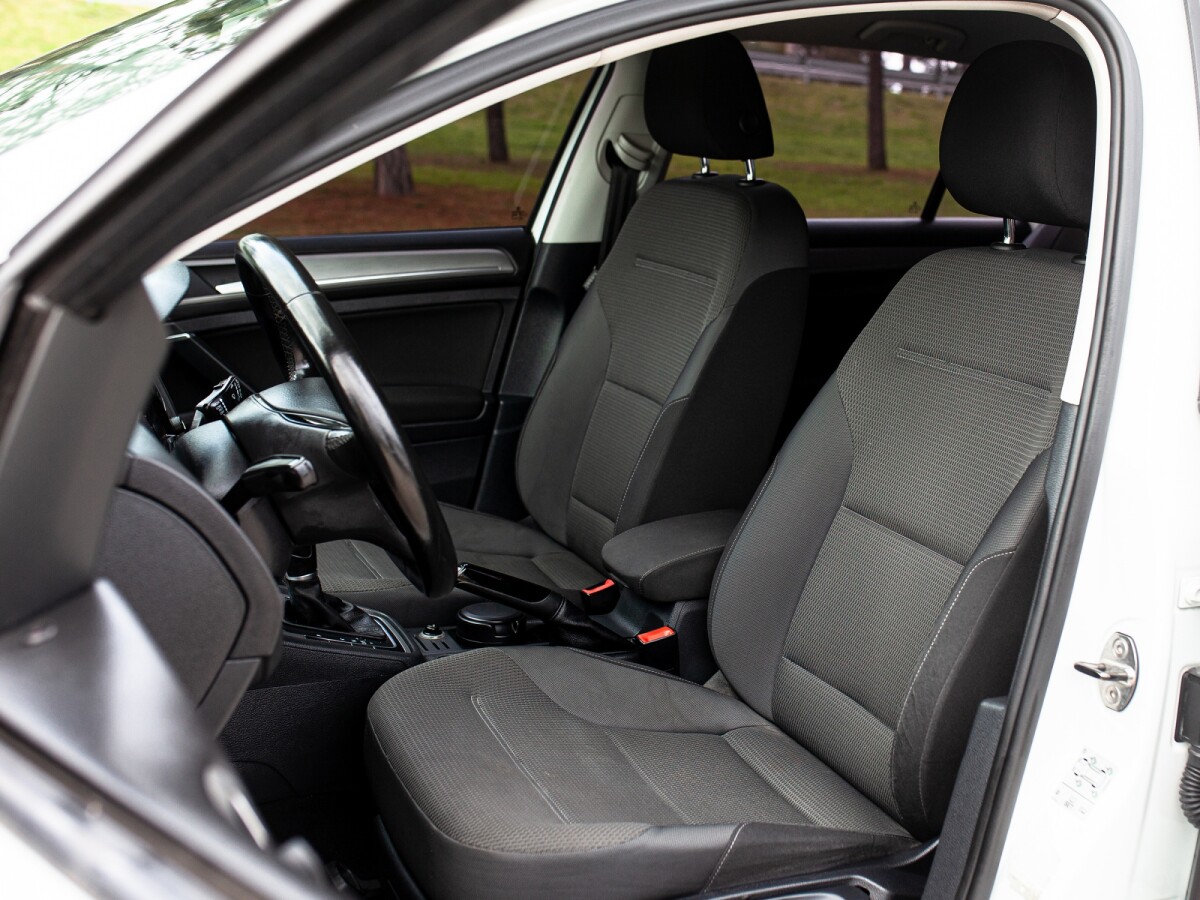 Volkswagen Golf 1.4 Comfort DSG Ex Full | Permuta / Financia Volkswagen Golf 1.4 Comfort DSG Ex Full | Permuta / Financia