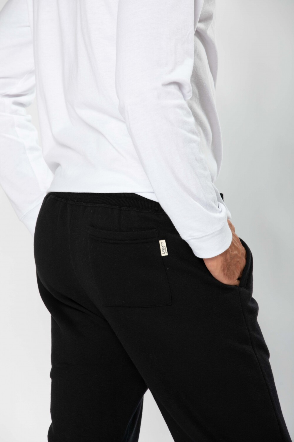 PANTALÓN DEPORTIVO Negro