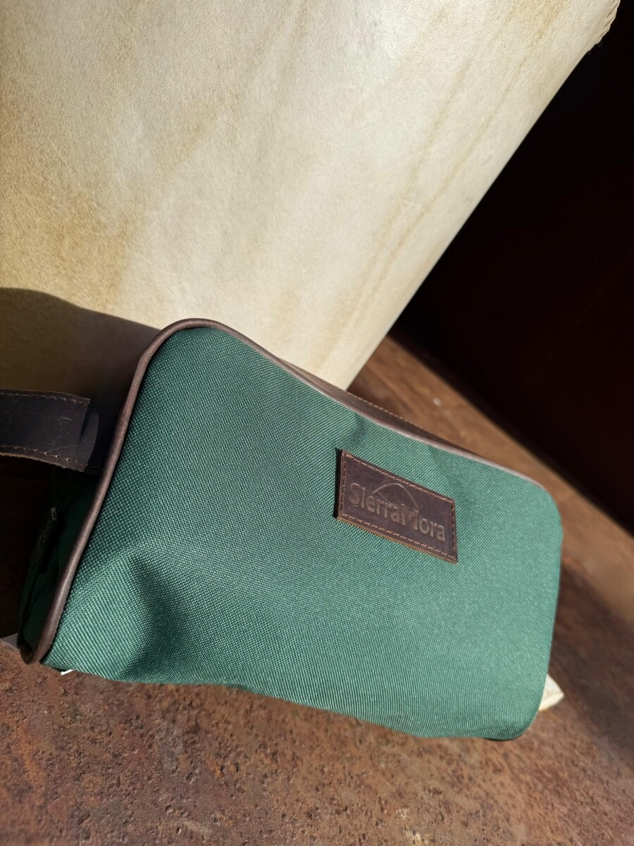 Necessaire Sport - Chocolate / Verde Inglés 