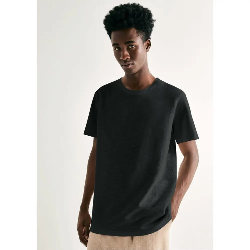 CAMISETA MM MASC PRETO ESCURO