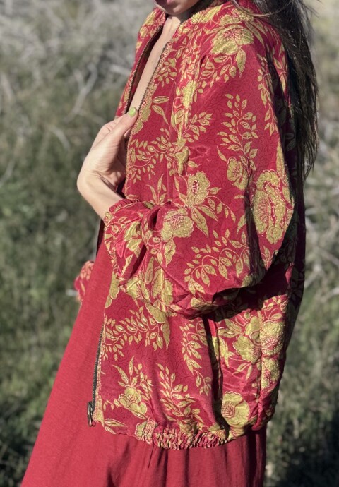 Campera bomber de seda Rojo y verdes