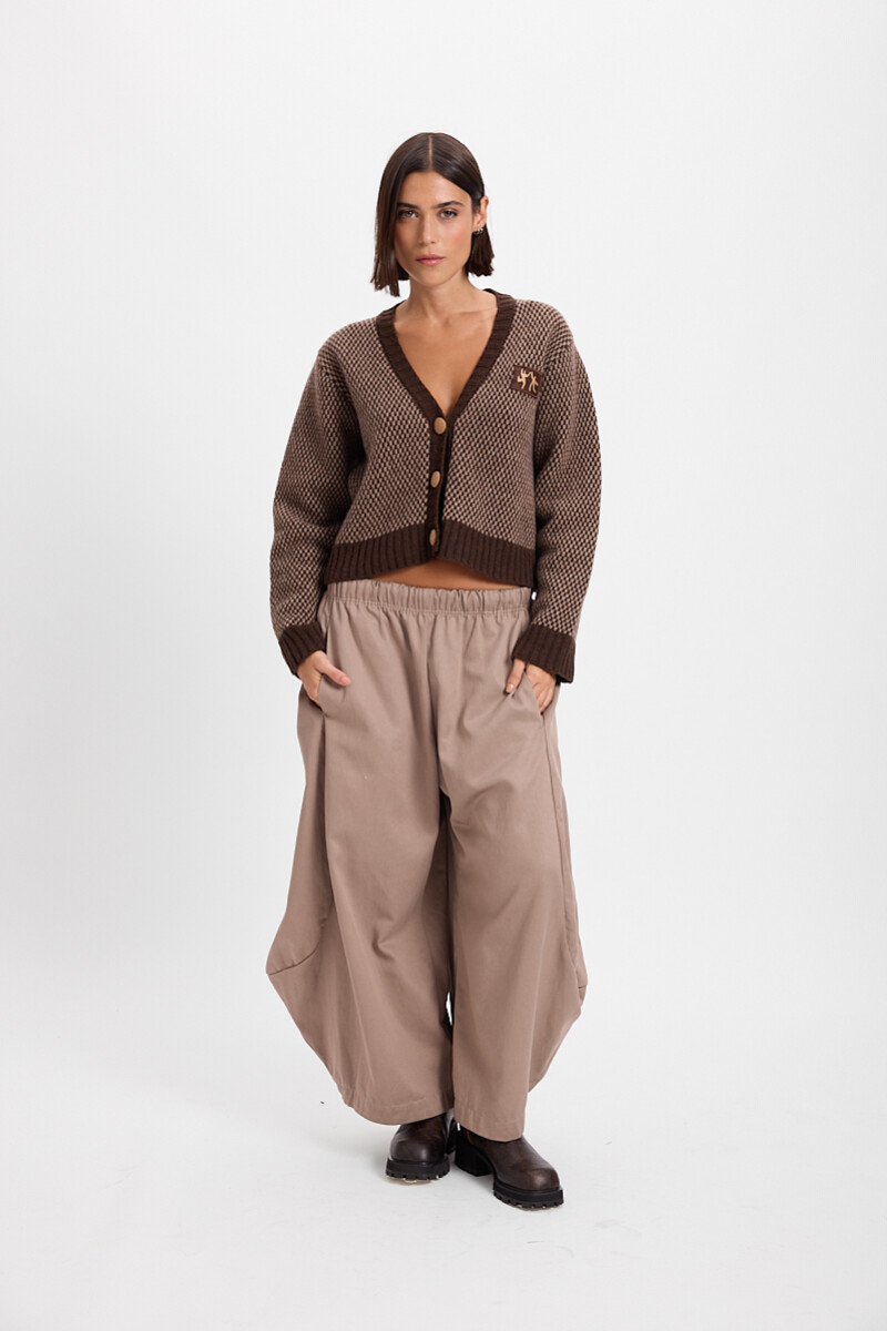 Pantalon Versatil Beige
