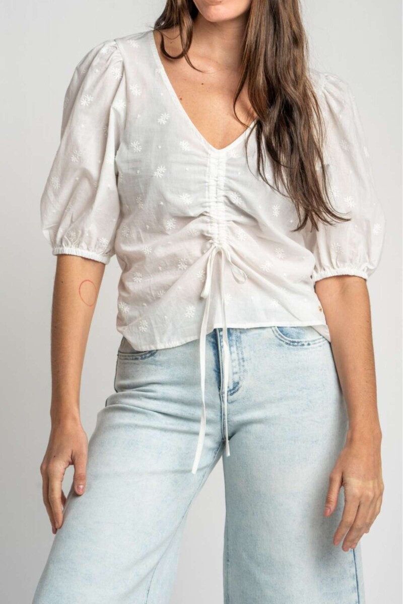 Blusa Bordada Frunces - Nacar 