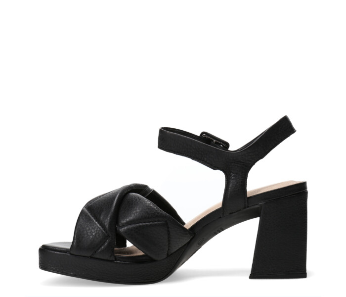 Sandalia tiras cruzadas Preto