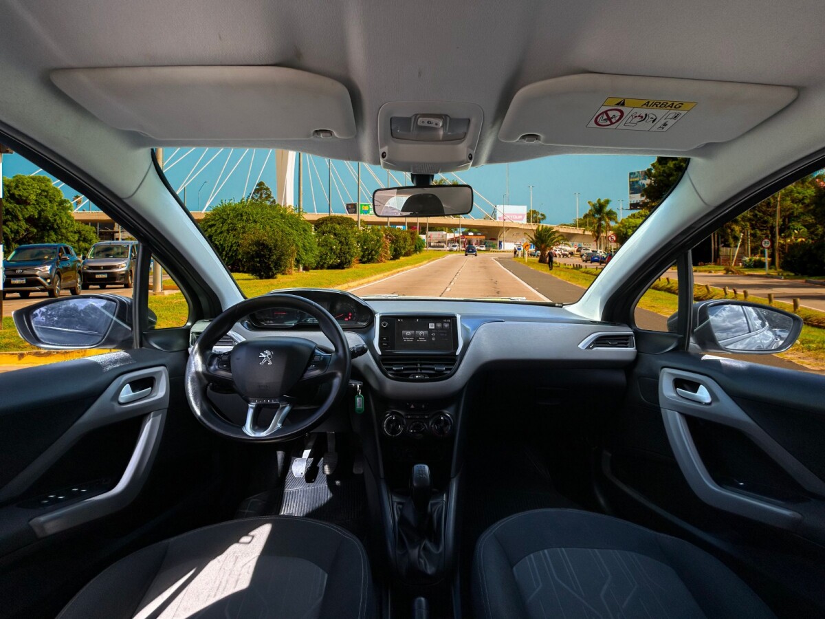 Peugeot 208 1.5 EXCELENTE ESTADO! | Permuta / Financia Peugeot 208 1.5 EXCELENTE ESTADO! | Permuta / Financia