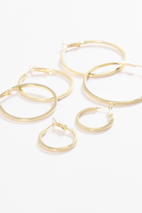Set de aros gruesos dorado