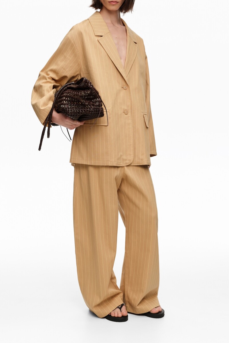 CHAQUETA Ocre