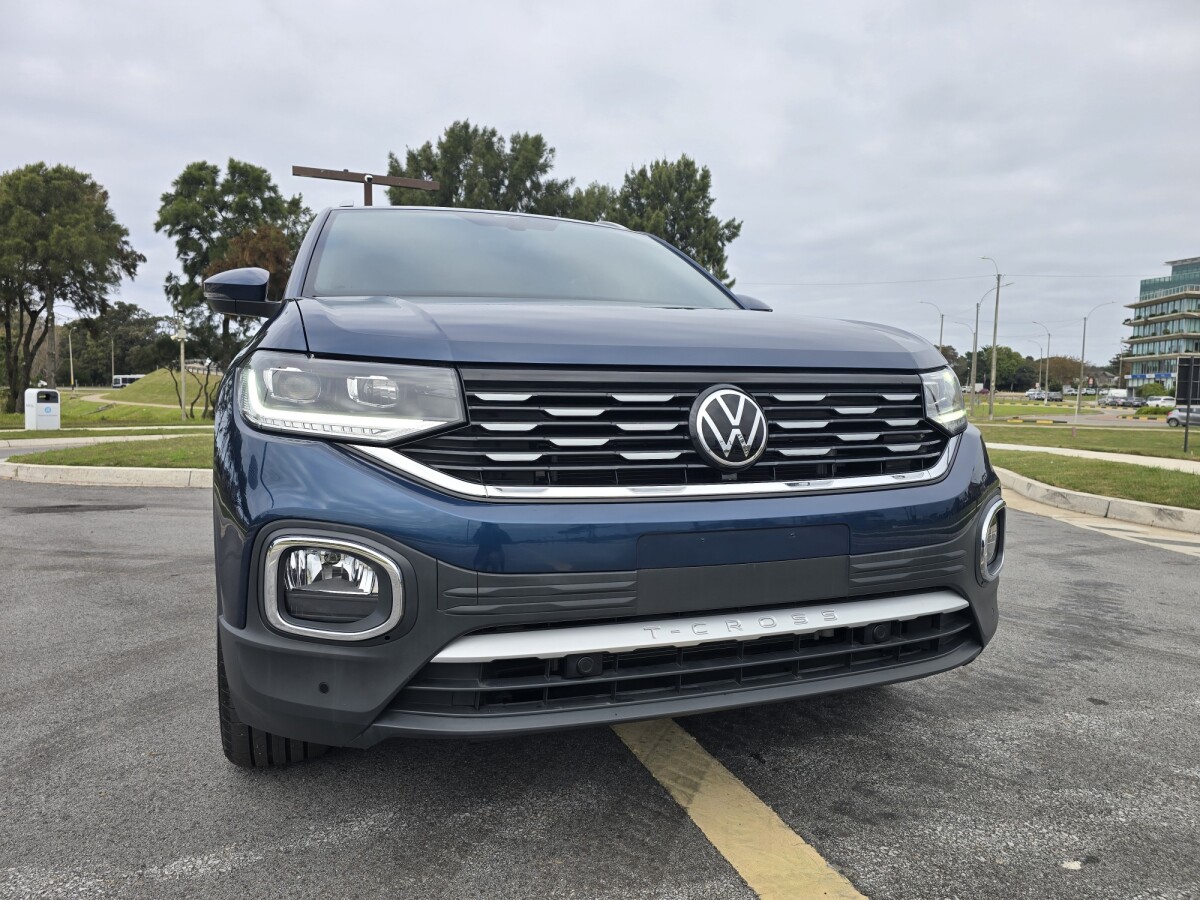 Volkswagen T-Cross 2024 EXCELENTE ESTADO! |Permuta/ Financia Volkswagen T-Cross 2024 EXCELENTE ESTADO! |Permuta/ Financia