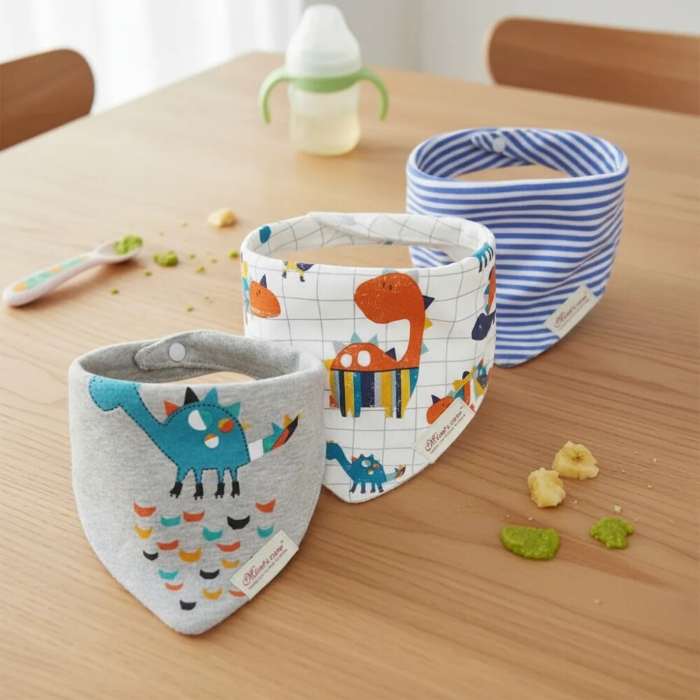 Set baberos bandana x3 dino celeste