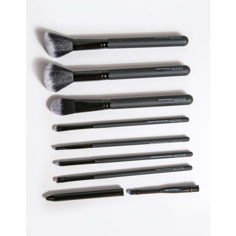 Set De Brochas De Maquillaje Negro