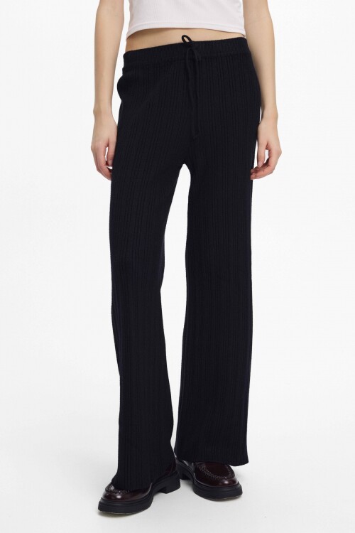 Pantalón Kimmy Negro