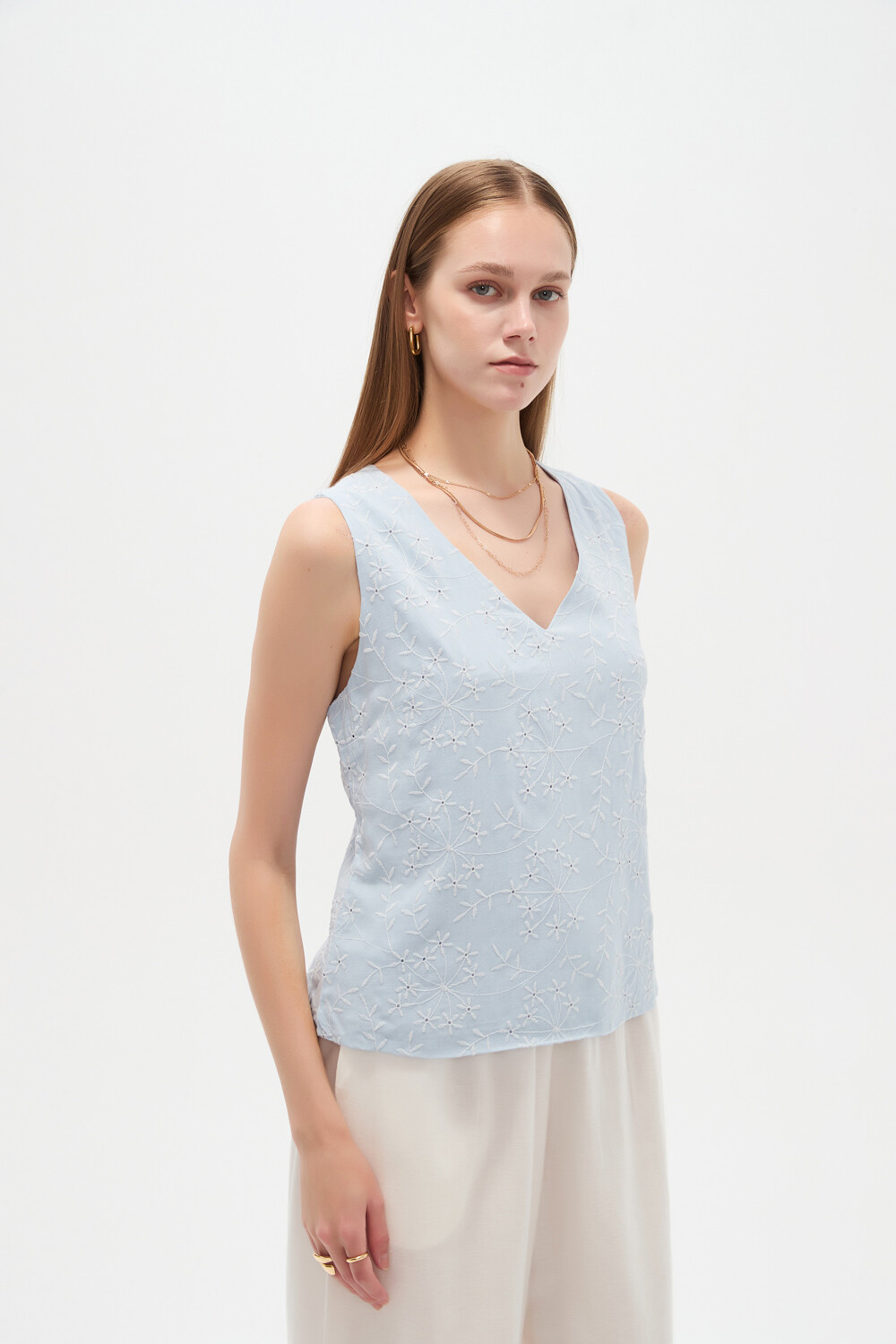 Musculosa Rivano Celeste Claro
