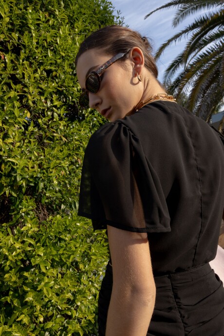 Top Clara Negro